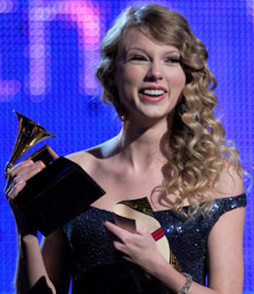 Fearless Wins Grammy Album of the Year